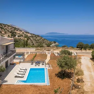  Villa Petradi Skala